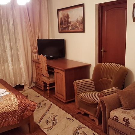 Hotel Gutland Wysokie Mazowieckie Kültér fotó