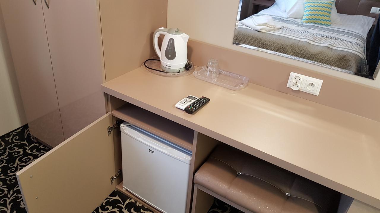 Hotel Gutland Wysokie Mazowieckie Kültér fotó
